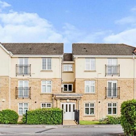 The Wickets - 2 Bedroom Apartment Overlooking Cricket Club Marton-in-Cleveland Zewnętrze zdjęcie